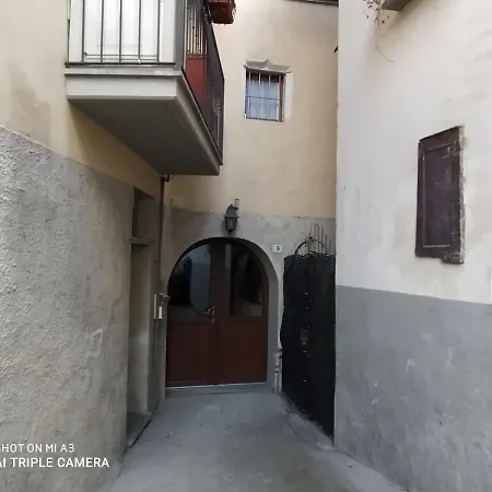 Un Oeil Sur La Cathédrale Apartamento *