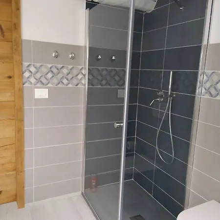 Un Oeil Sur La Cathédrale Aosta