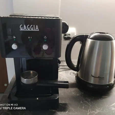 Un Oeil Sur La Cathedrale